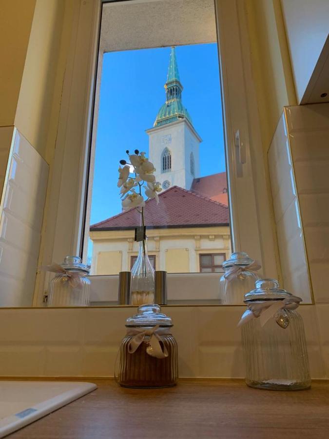 New Oldtown Apartment Near St Martin Cathedral, Ac, Balcony Bratislava Exterior photo